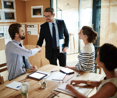 Cum îți păstrezi oamenii valoroși: Strategii eficiente de retenție a angajaților